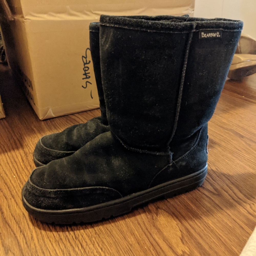 Black Bear Paw Boots